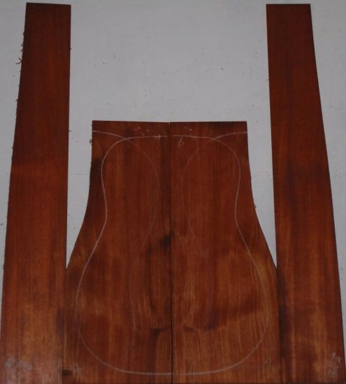 African Mahogany 1027_001 - Click Image to Close