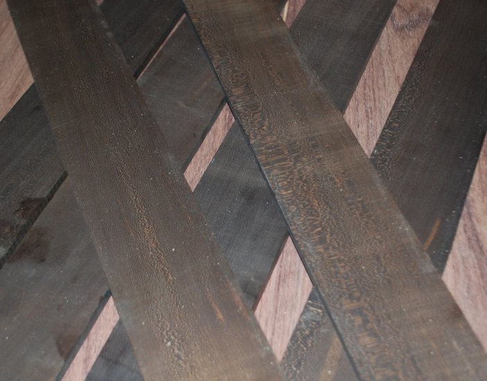 Obsidian Ebony Fretboard - Click Image to Close