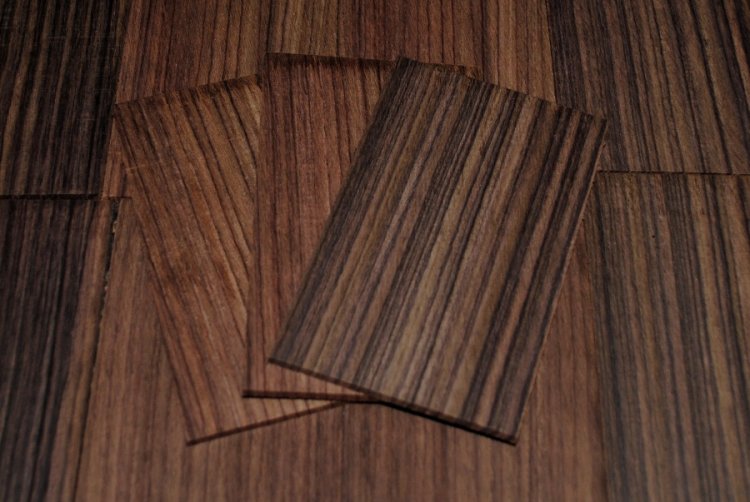 Indian Rosewood Ukulele head plate veneer - Click Image to Close
