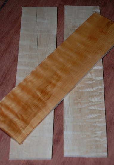 Quilted Maple Ukulele Fretboard - Click Image to Close